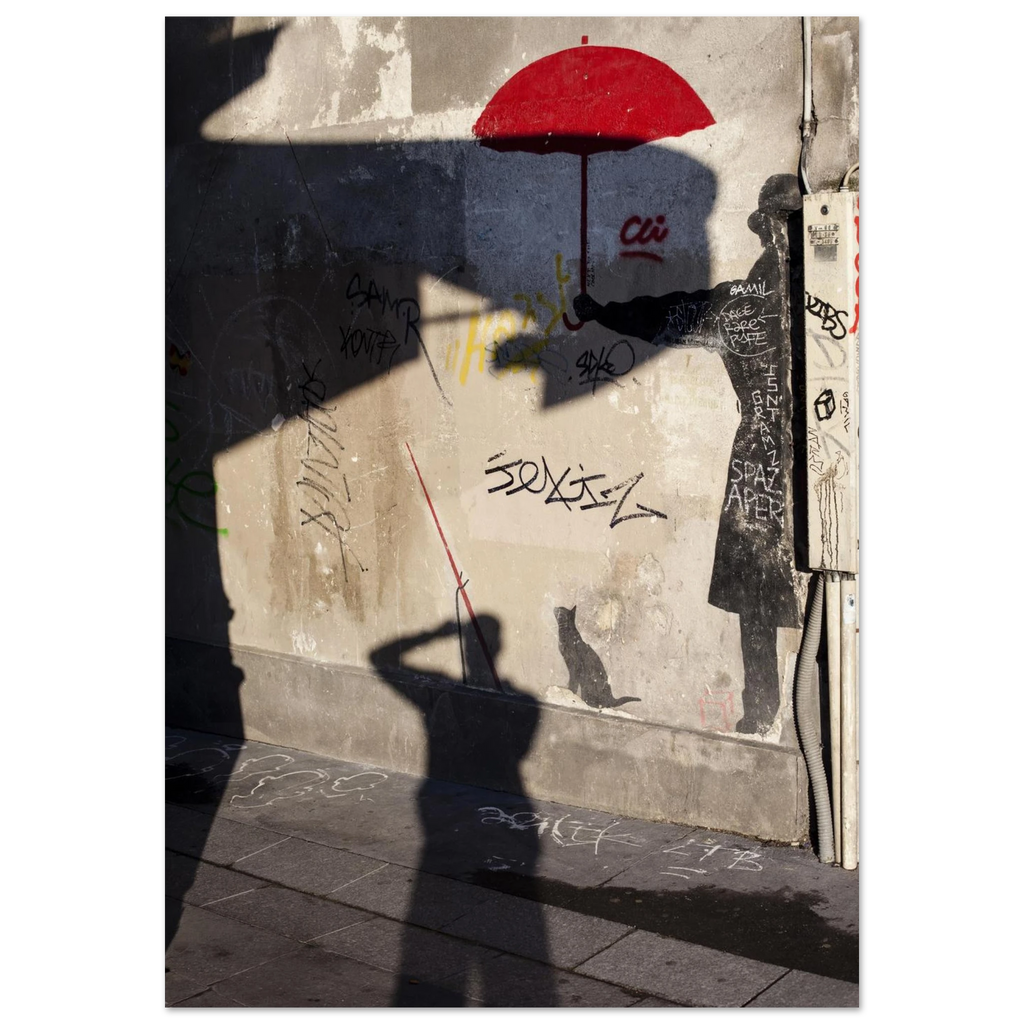 Une photographie urbaine forte signée Mohamed Khalil, disponible exclusivement chez ADR Gallery.