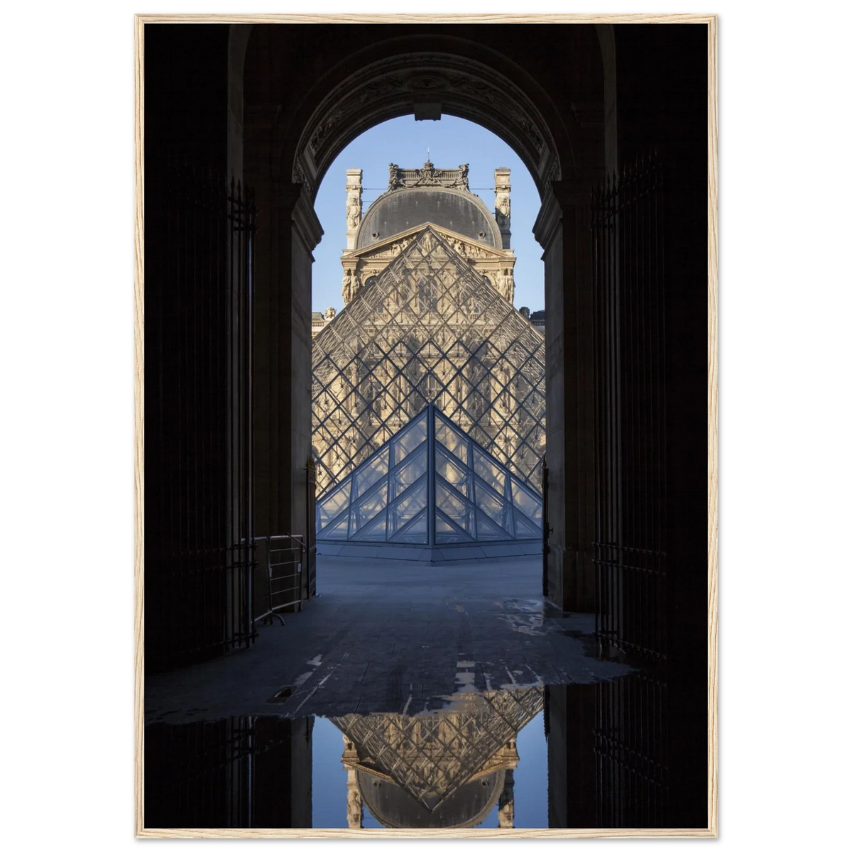Paris, Louvre, photographie d'art de Mohamed Khalil encadrée – visuel 4
