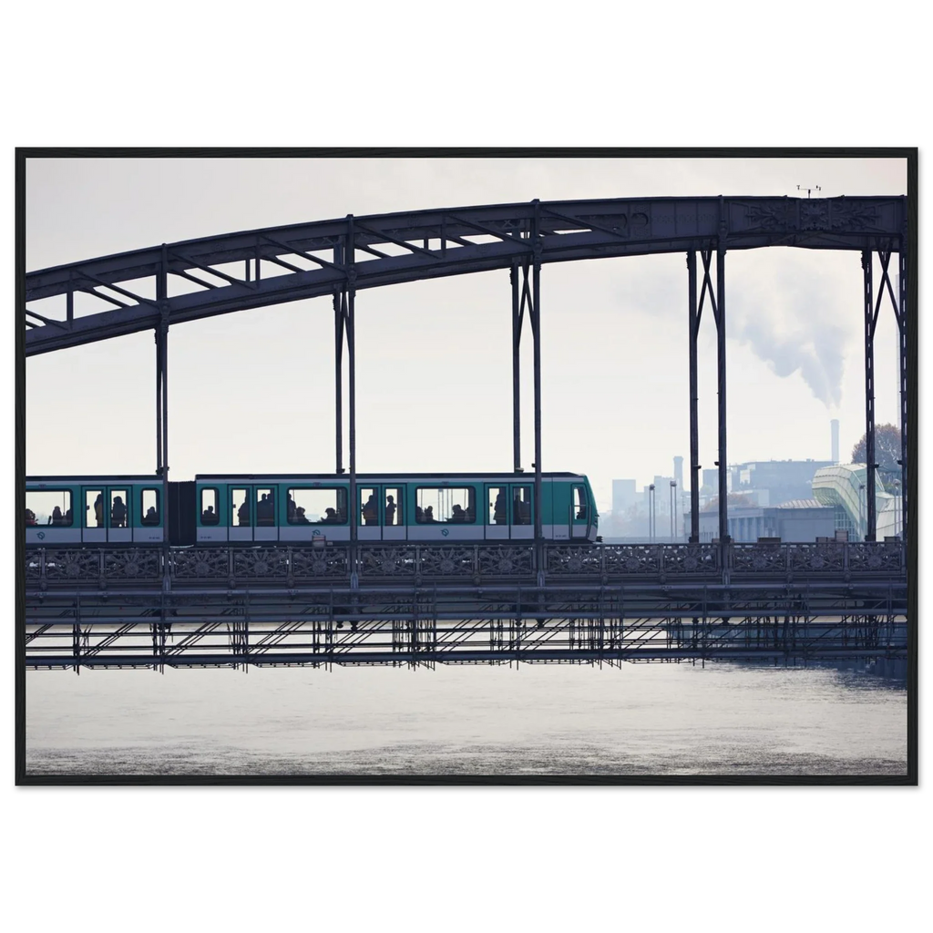 Paris, Passerelle d'Austerlitz, photographie d'art de Mohamed Khalil encadrée – visuel 2