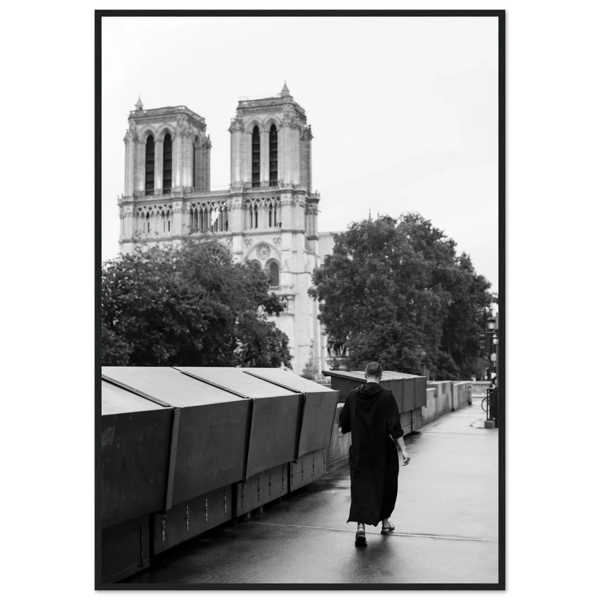 Paris, Quai Saint-Michel, photographie d'art de Mohamed Khalil encadrée – visuel 2